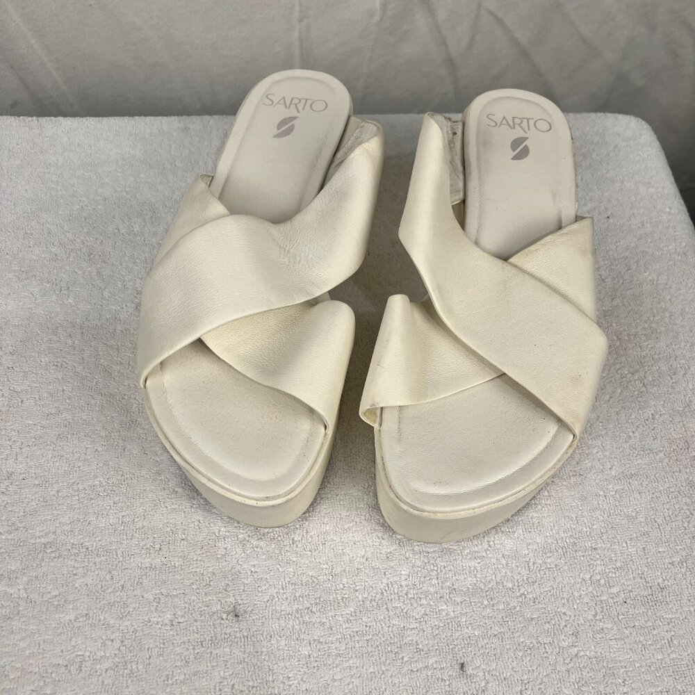Women's White sandals size 8